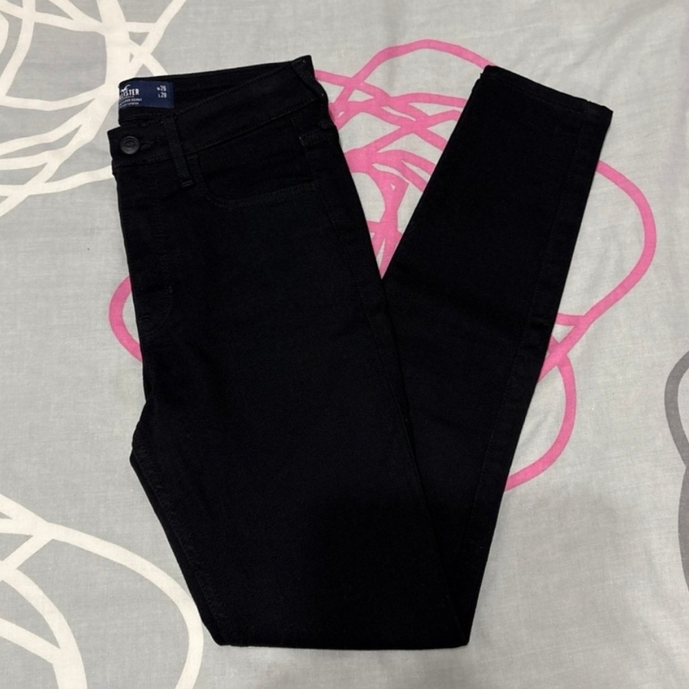 Hollister High-Rise Black Skinny Jeans